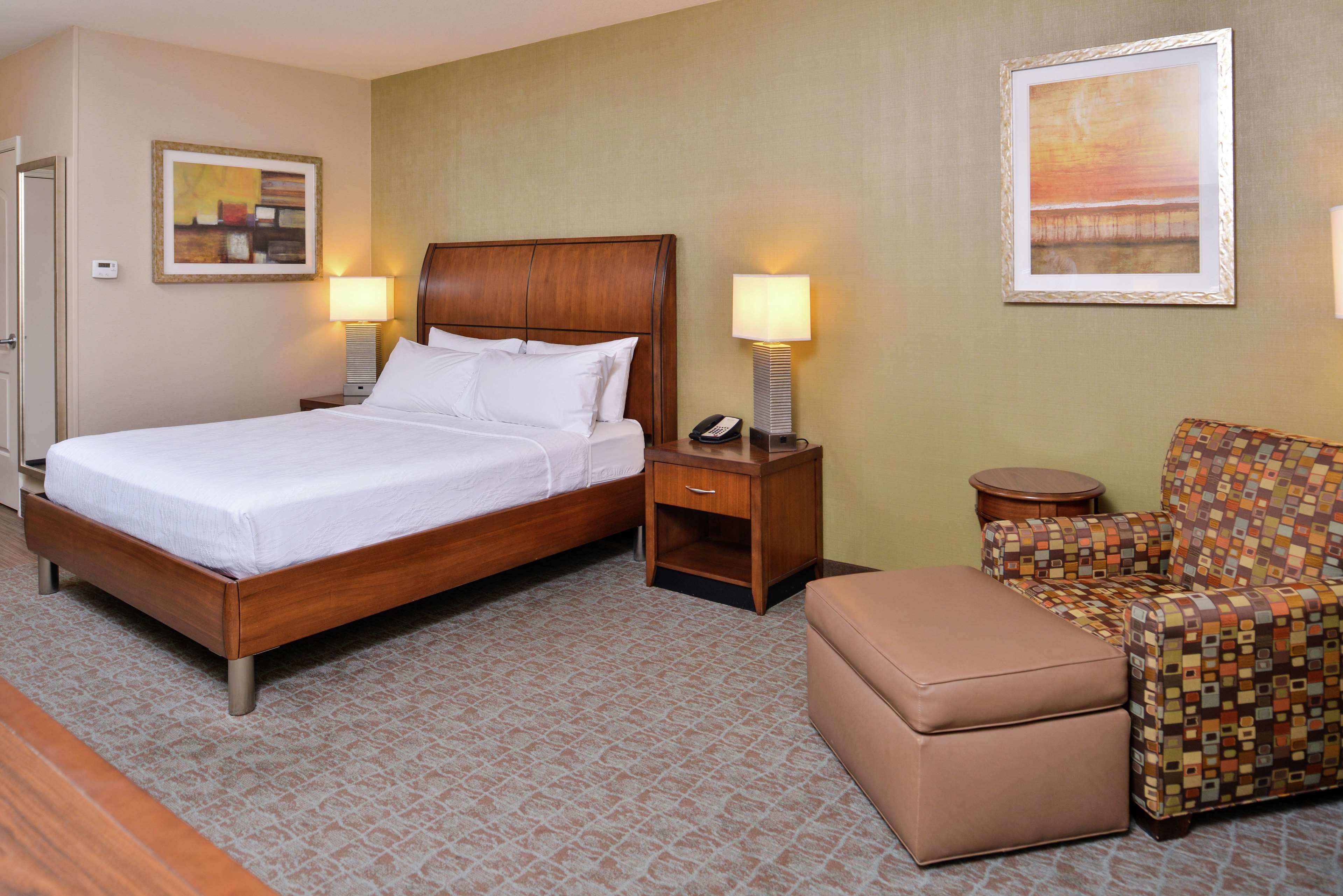 Hilton Garden Inn Boise Spectrum Εξωτερικό φωτογραφία