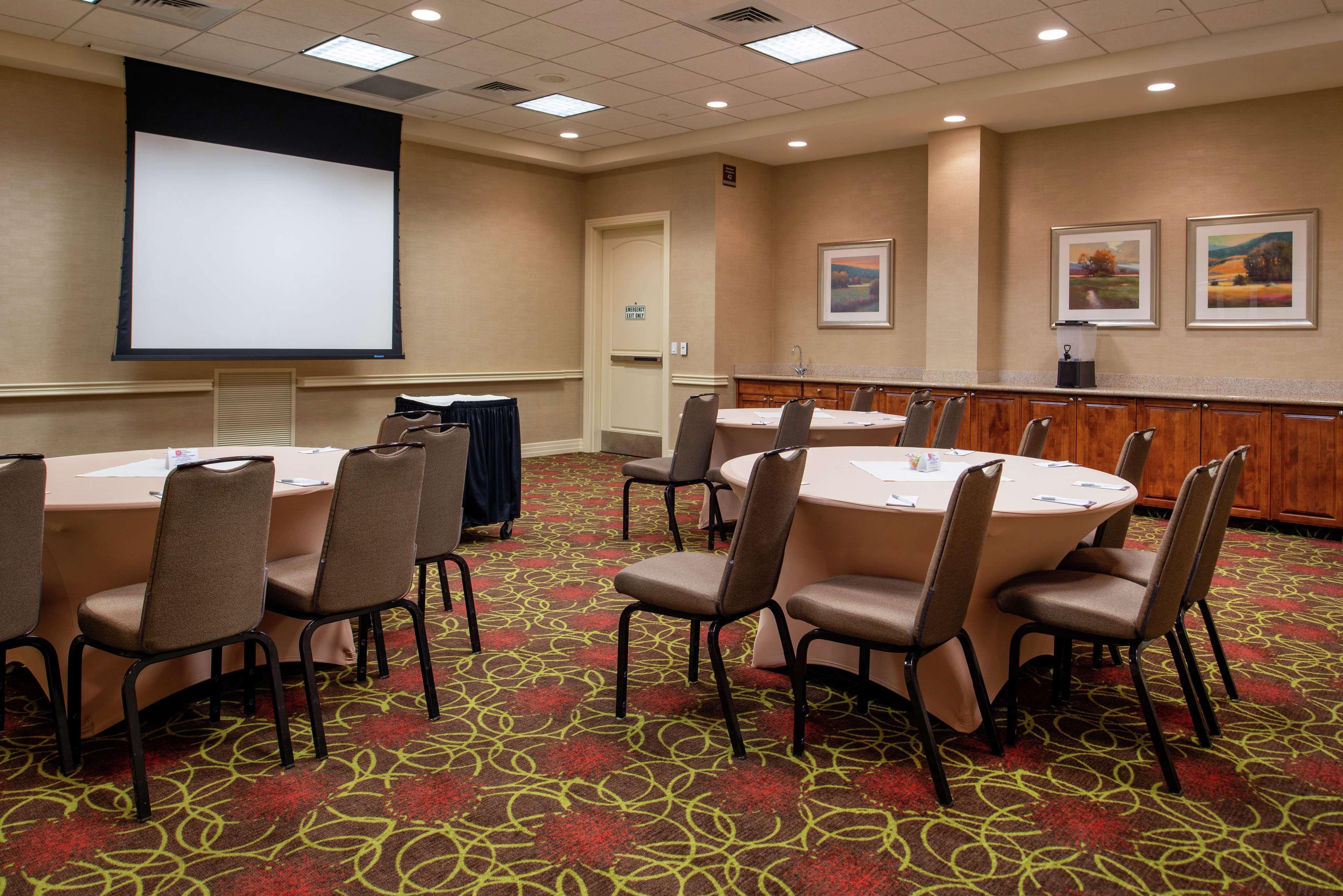 Hilton Garden Inn Boise Spectrum Εξωτερικό φωτογραφία