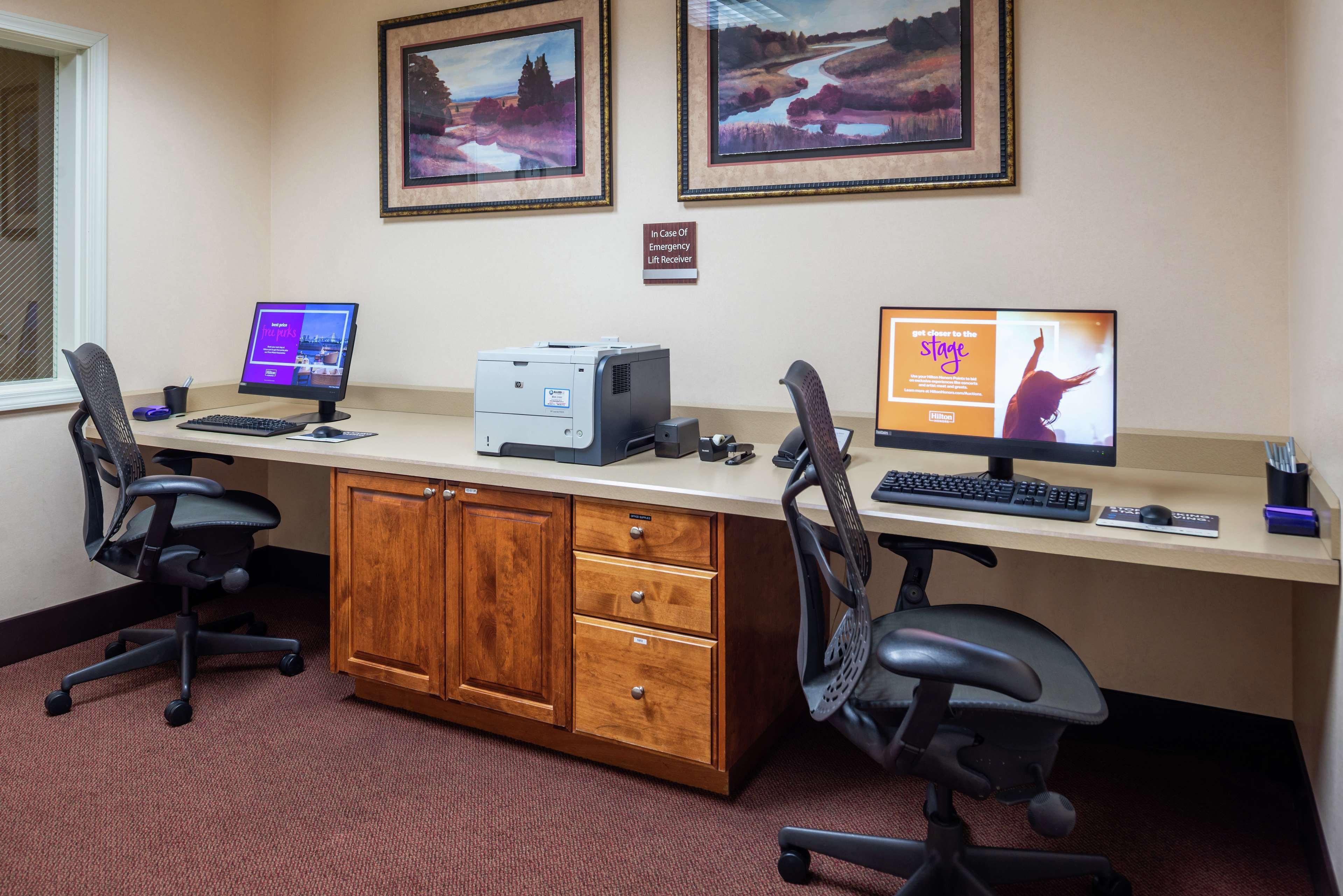Hilton Garden Inn Boise Spectrum Εξωτερικό φωτογραφία